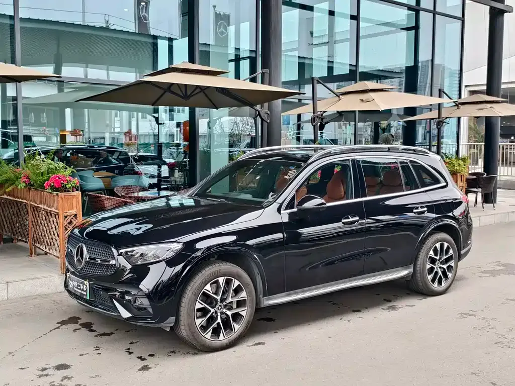 Mercedes-Benz GLC PHEV — фото 1