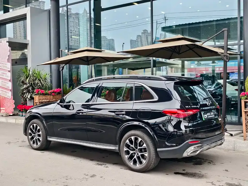 Mercedes-Benz GLC PHEV — фото 10