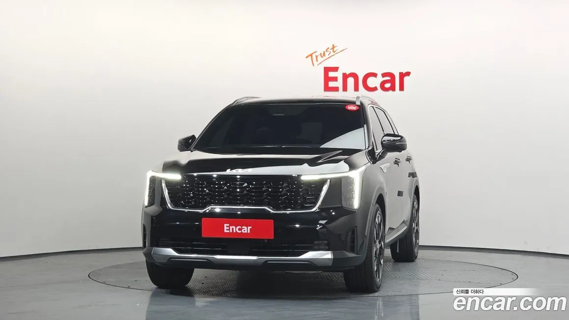 Kia Sorento — фото 9