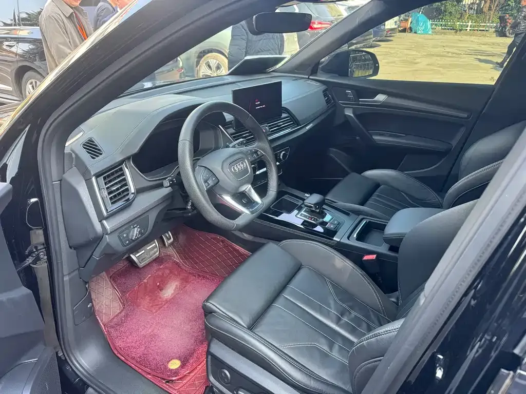 Audi Q5L 2024 из CN, фото 7
