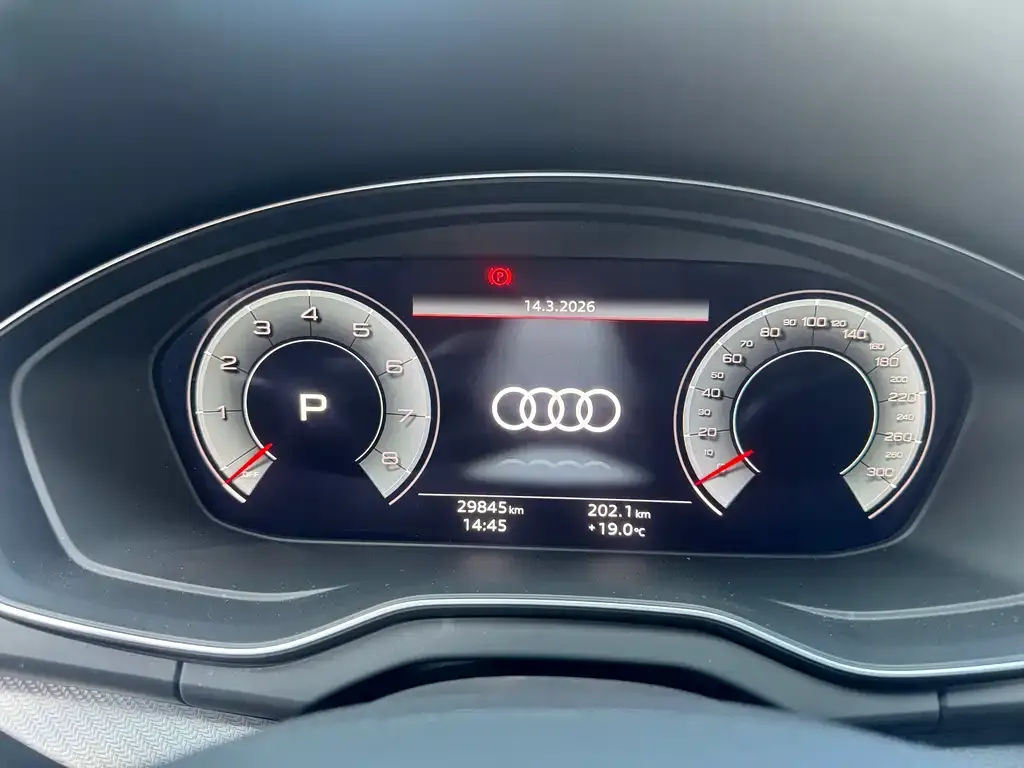 Audi Q5L 2024 из CN, фото 2