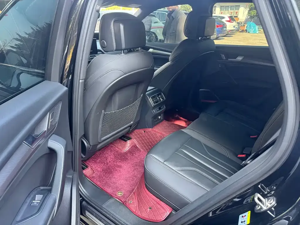 Audi Q5L 2024 из CN, фото 6