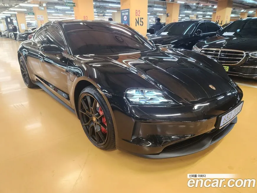 Porsche Taycan 2026 из KR, фото 4