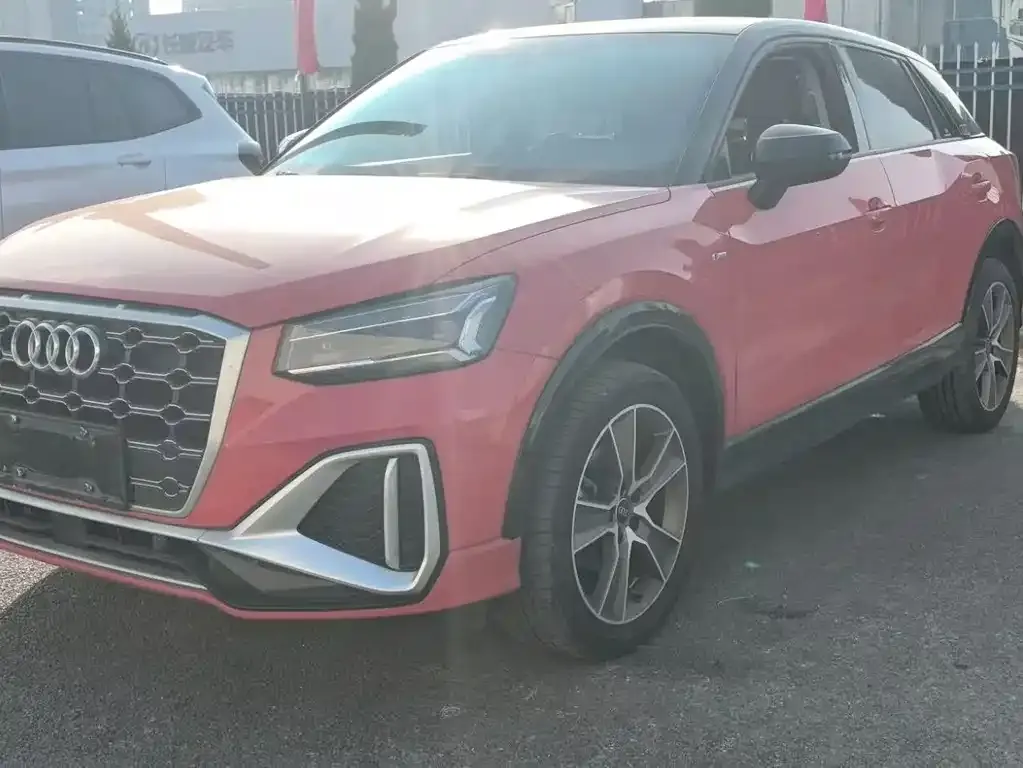 Audi Q2L 2022 из CN, фото 1