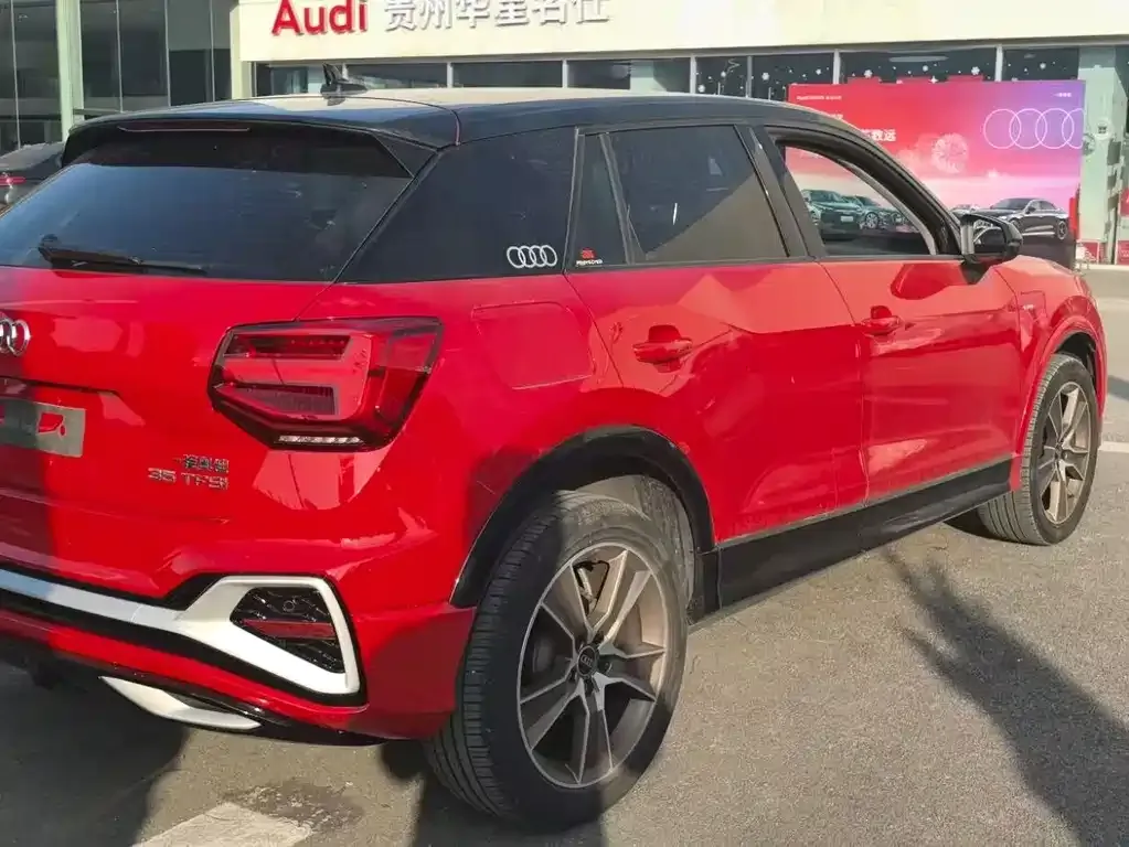 Audi Q2L 2022 из CN, фото 4