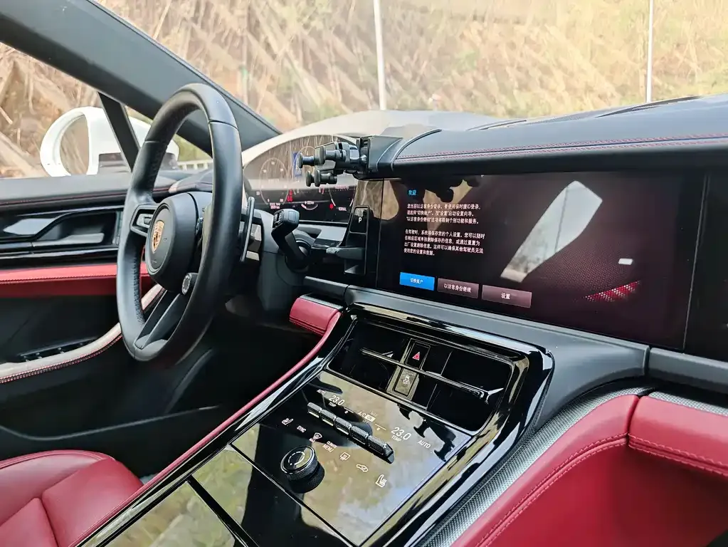 Porsche Panamera 2024 из CN, фото 3