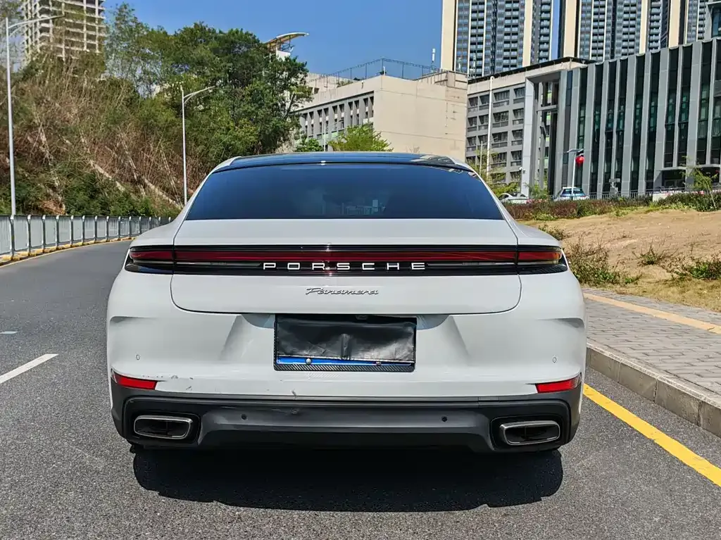 Porsche Panamera 2024 из CN, фото 9