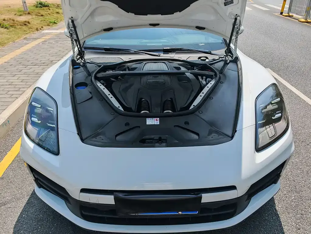 Porsche Panamera 2024 из CN, фото 10