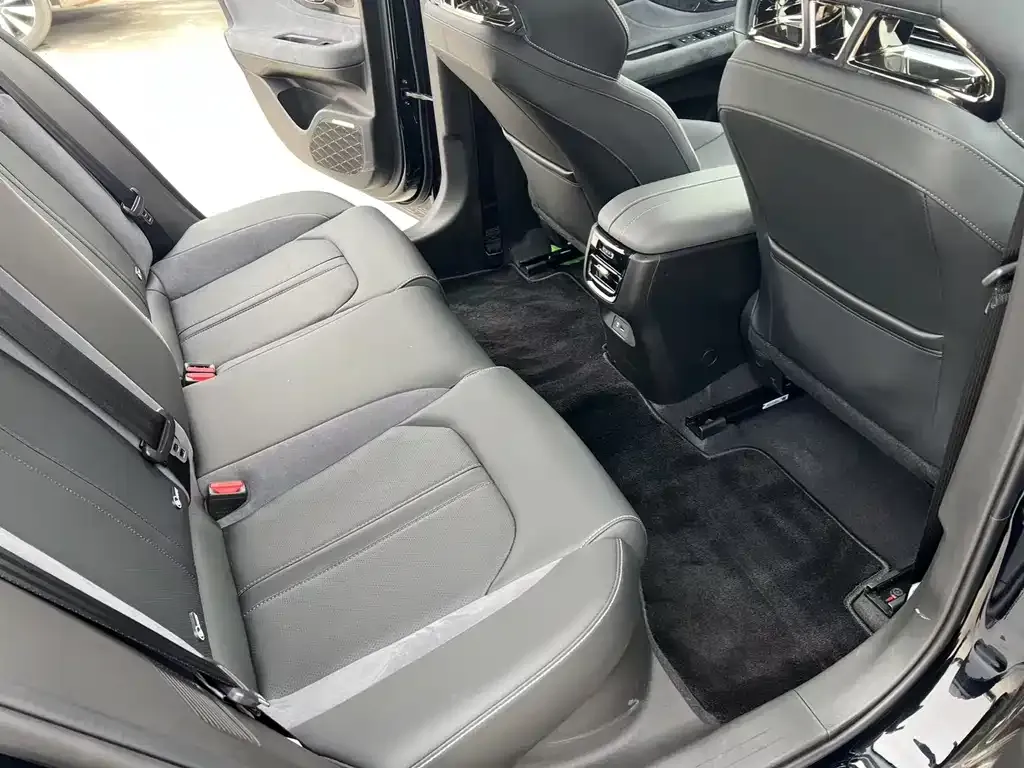 GAC Motor Shadow Leopard — фото 4