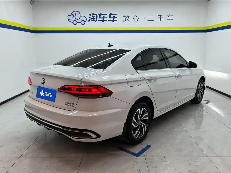 Volkswagen Bora 2023 из CN, фото 5
