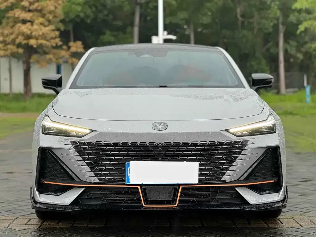 Changan UNI-V 2024 из CN, фото 9