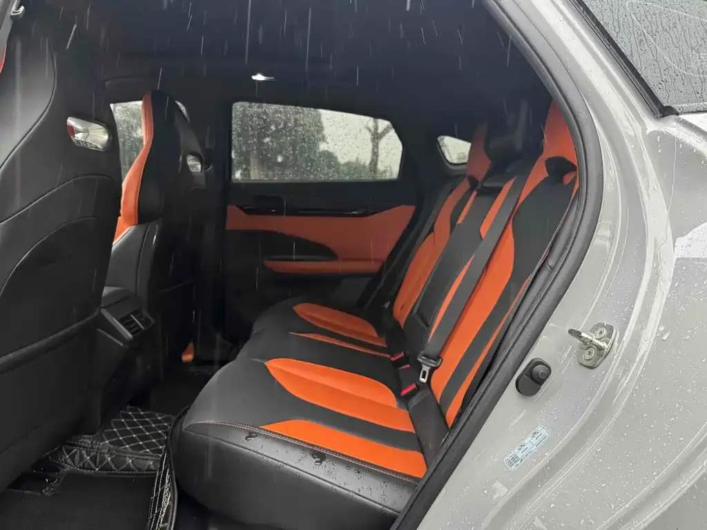 Changan UNI-V 2024 из CN, фото 5