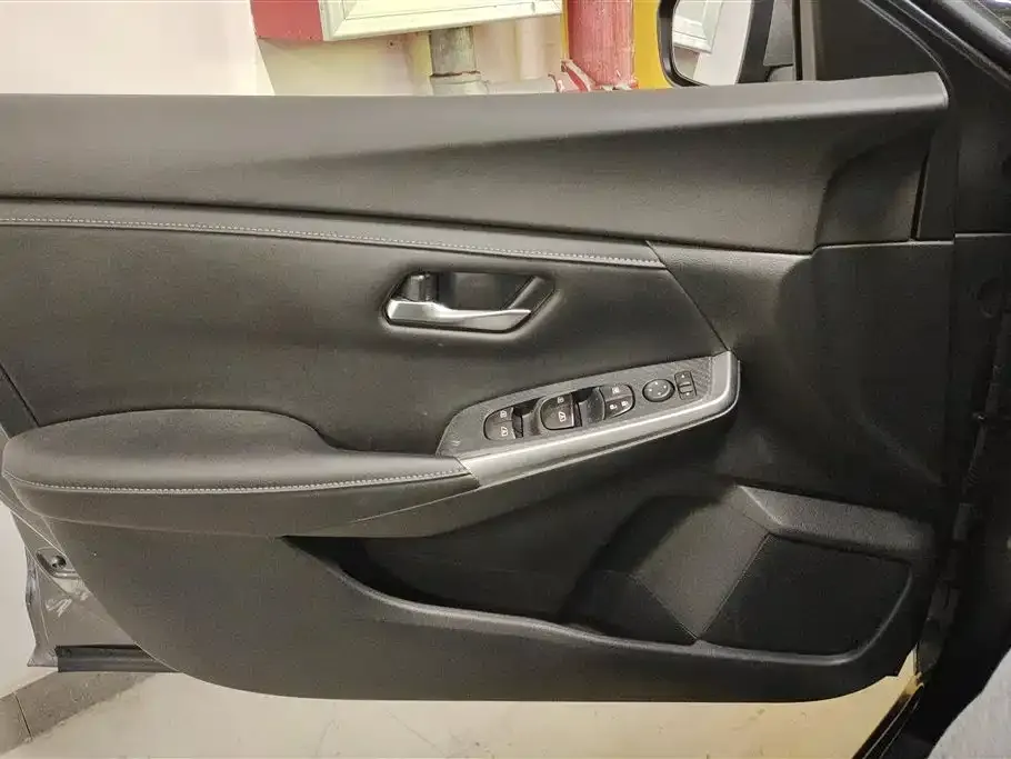 Nissan Sylphy 2023 из CN, фото 6