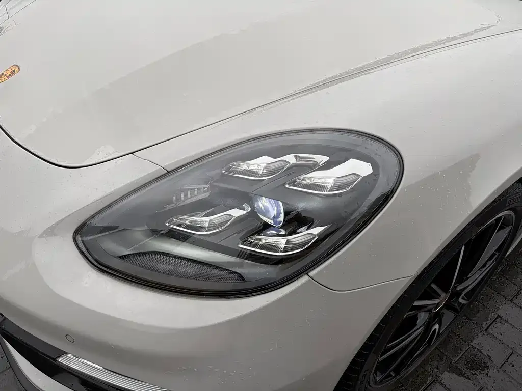 Porsche Panamera — фото 7