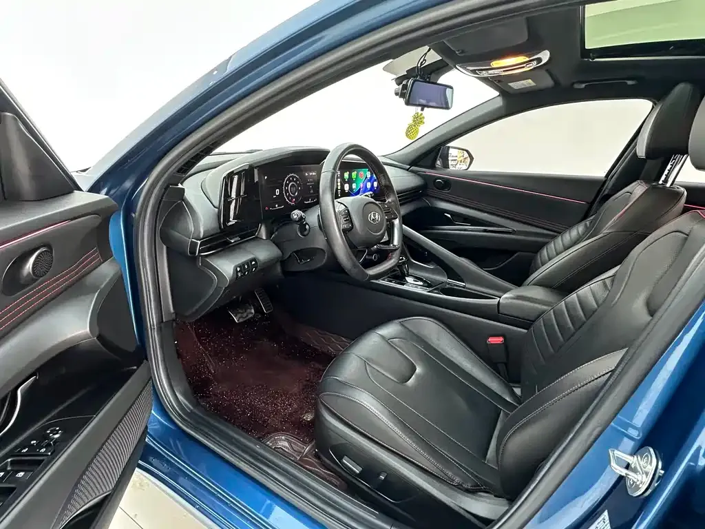 Hyundai Elantra 2021 из CN, фото 9