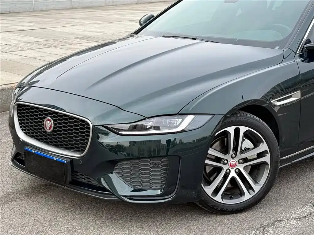 Jaguar XEL — фото 2