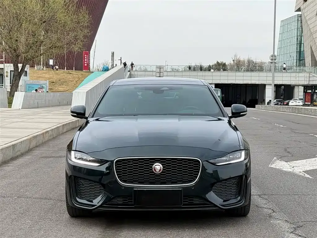 Jaguar XEL — фото 4