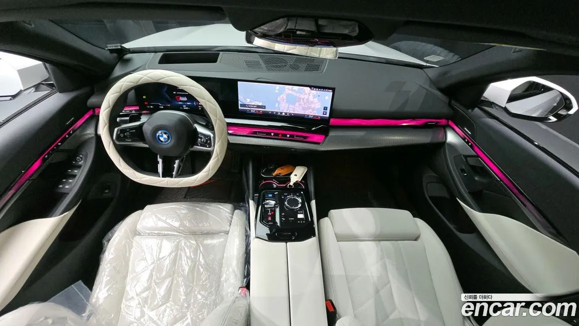 BMW i5 — фото 10