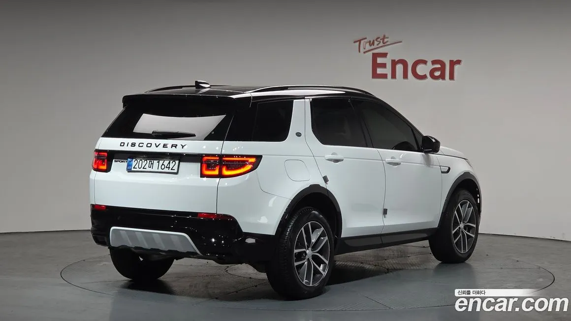 Land Rover Discovery Sport 2025 из KR, фото 4