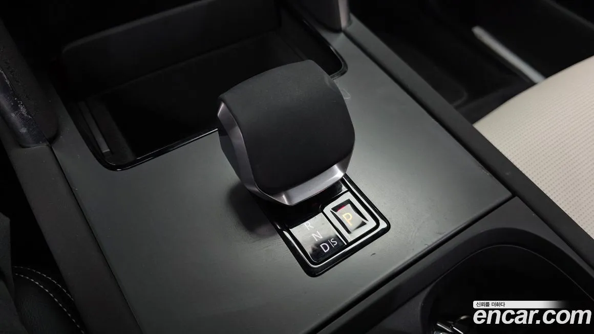 Land Rover Discovery Sport 2025 из KR, фото 3
