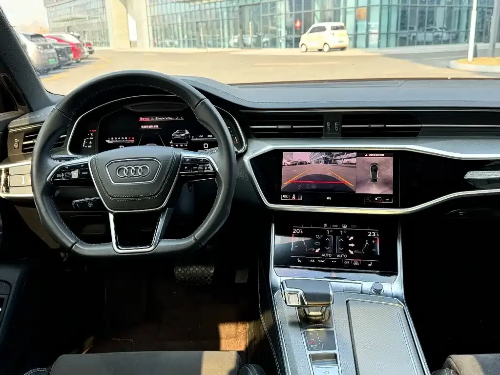 Audi A6L — фото 2