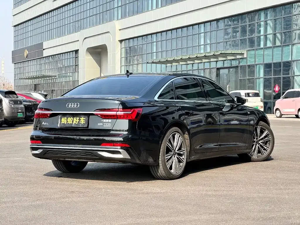 Audi A6L — фото 4