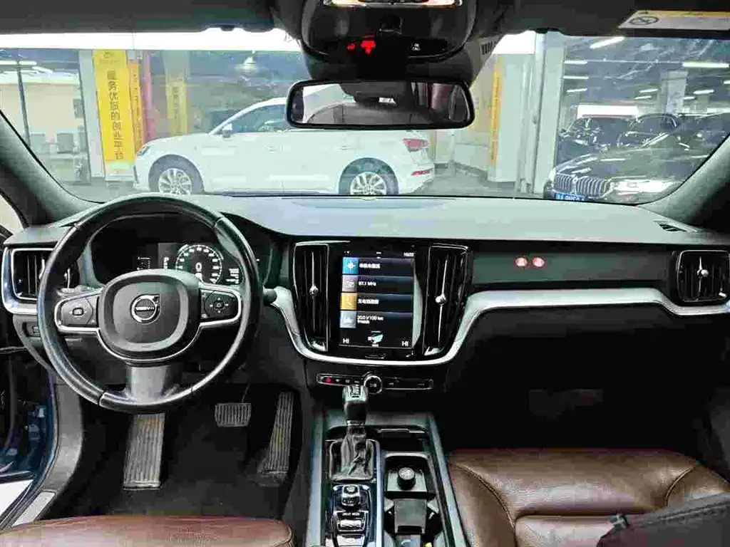 Volvo S60 2021 из CN, фото 9
