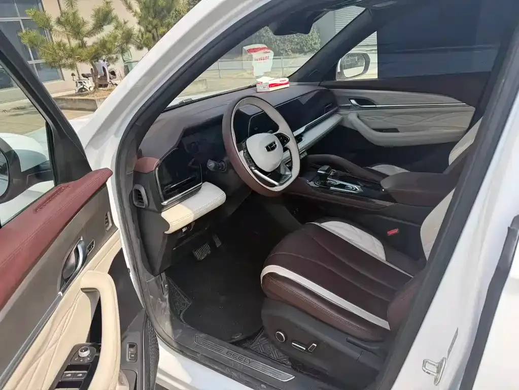 Geely Xingyue L 2023 из CN, фото 3