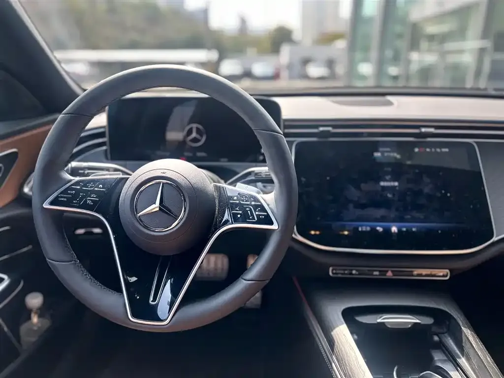 Mercedes-Benz E-Class 2026 из CN, фото 7