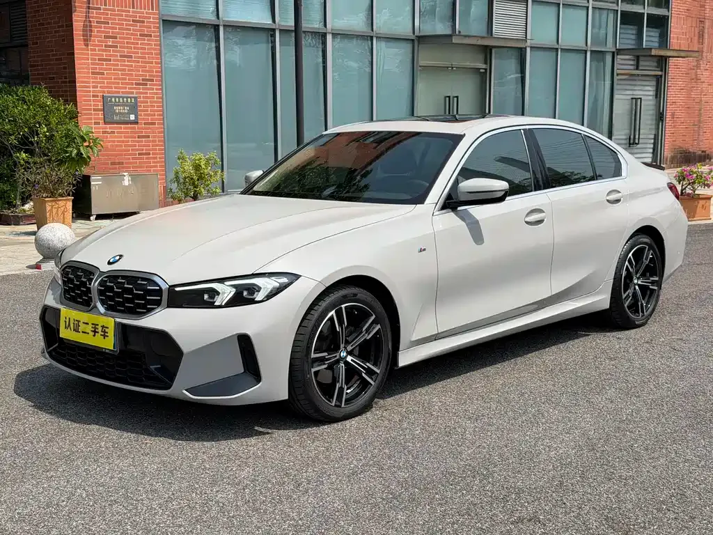 BMW 3 Series 2024 из CN, фото 1