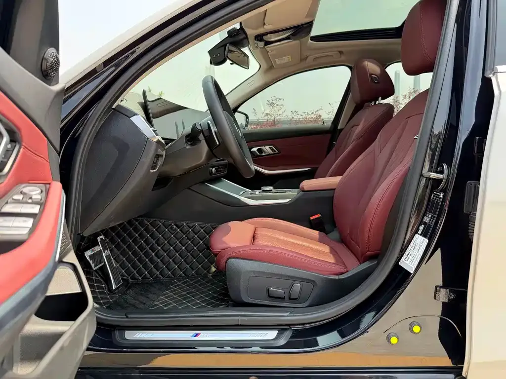 BMW 3 Series 2024 из CN, фото 2