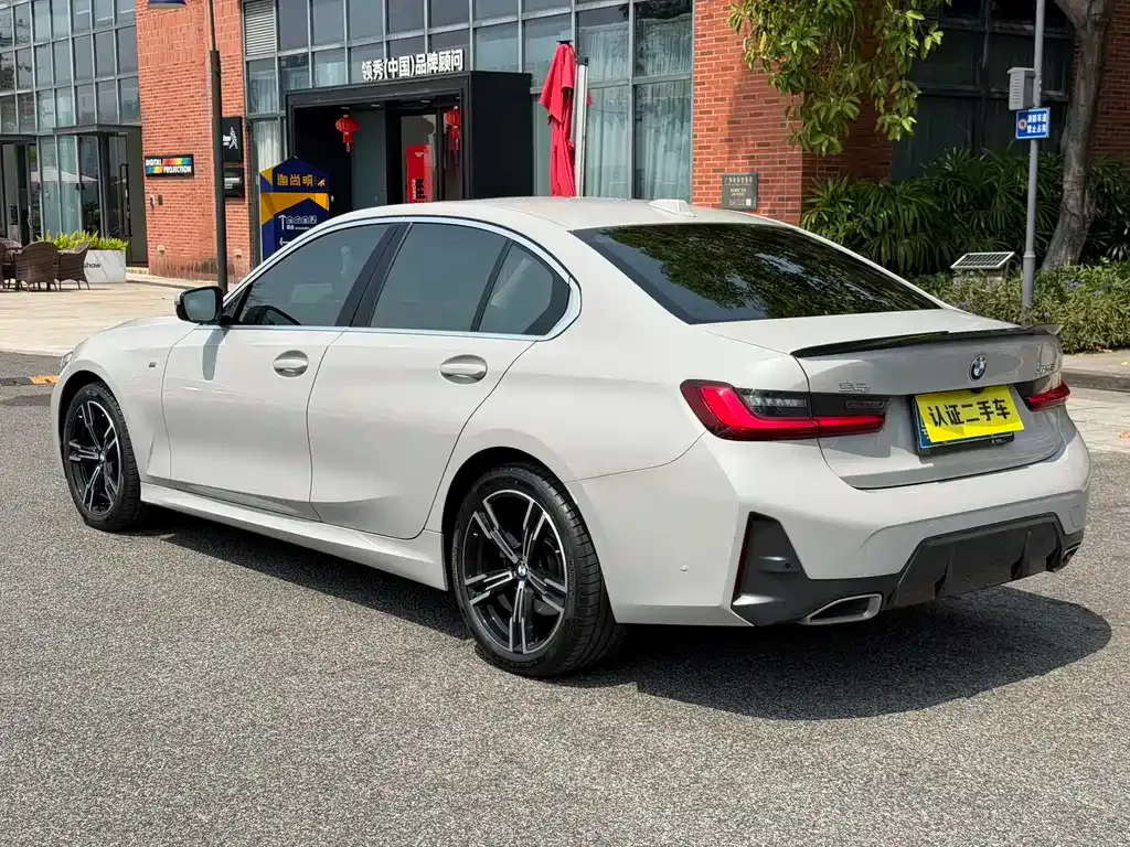 BMW 3 Series 2024 из CN, фото 9
