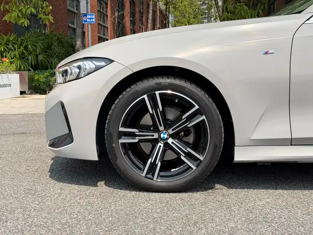 BMW 3 Series 2024 из CN, фото 3