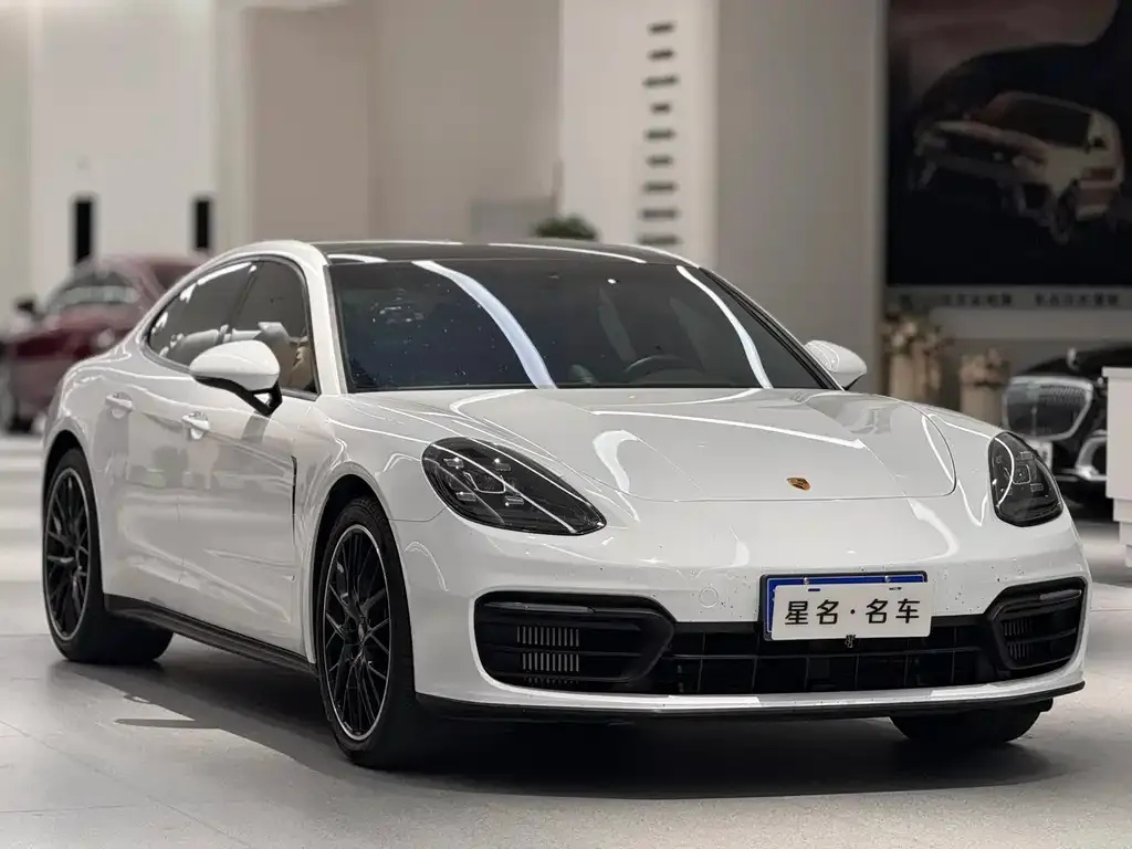 Porsche Panamera — фото 6