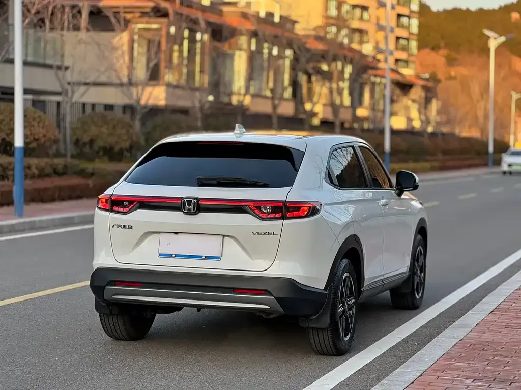 Honda Vezel 2023 из CN, фото 9