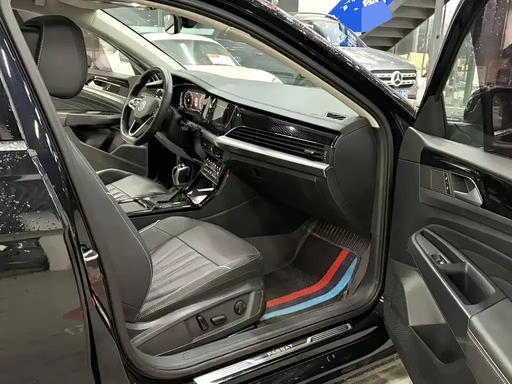 Volkswagen Passat — фото 2