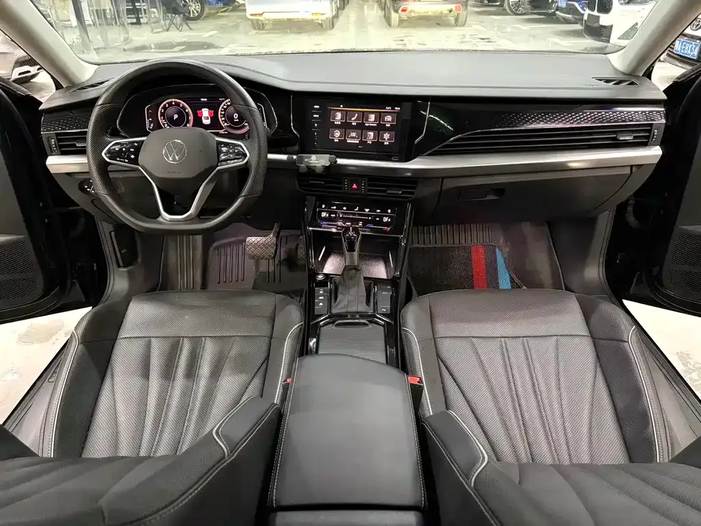 Volkswagen Passat — фото 4