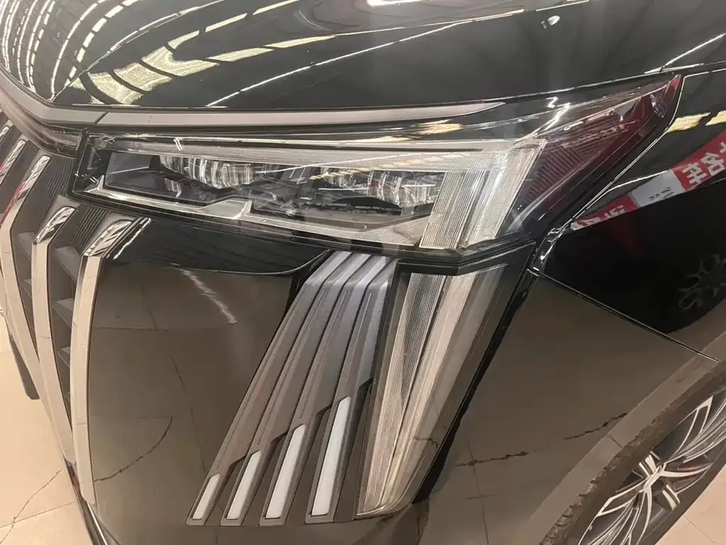 GAC Motor Trumpchi M8 — фото 7
