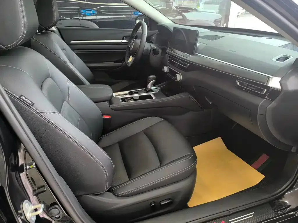 Nissan Teana 2024 из CN, фото 4