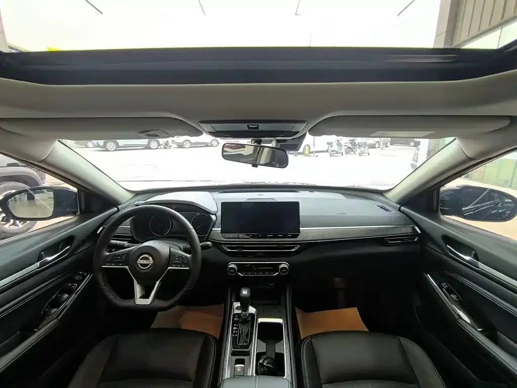 Nissan Teana 2024 из CN, фото 2