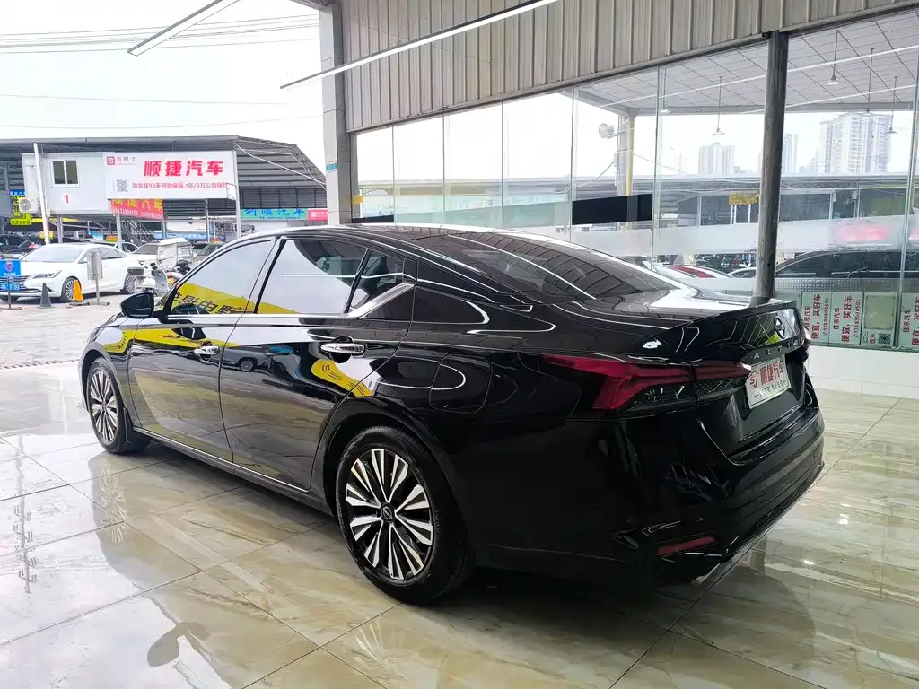 Nissan Teana 2024 из CN, фото 5
