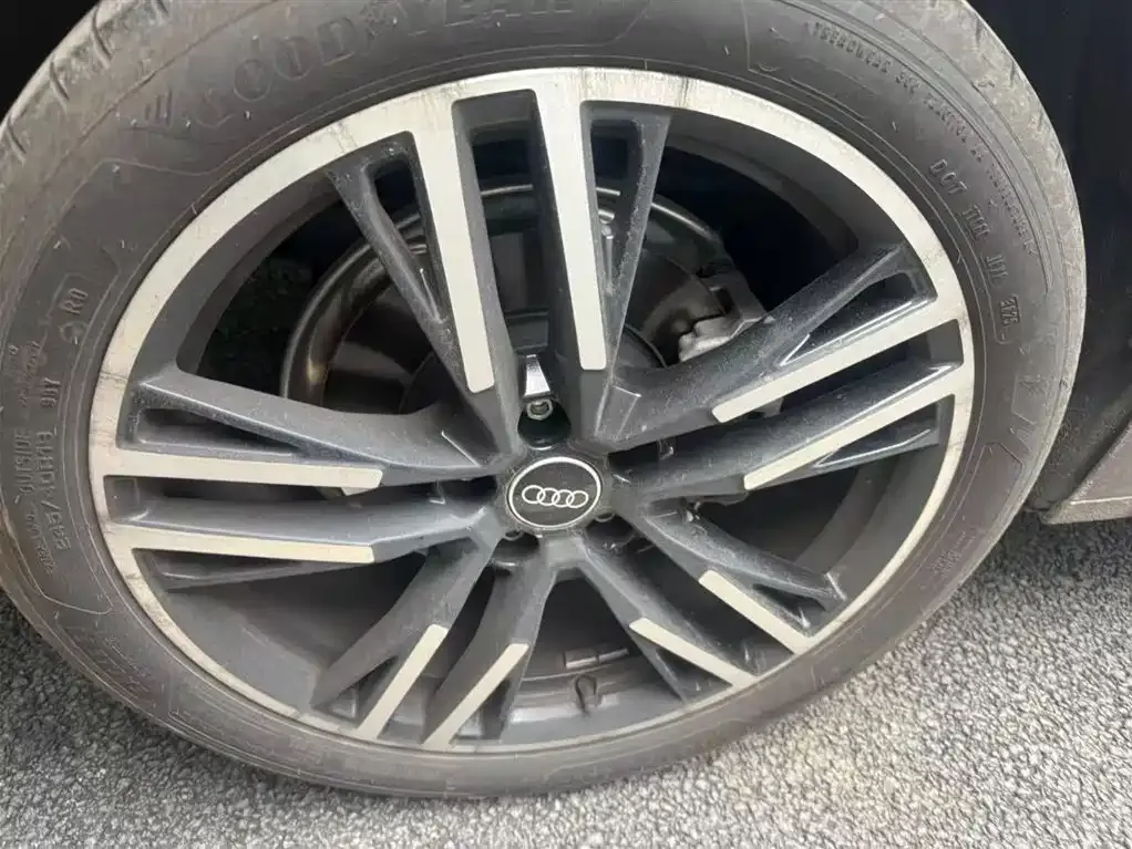Audi A5L 2025 из CN, фото 8