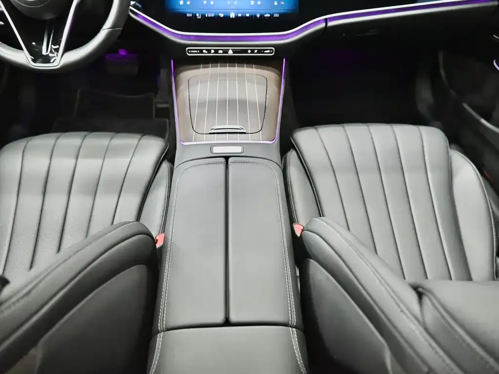 Mercedes-Benz E-Class New Energy 2024 из CN, фото 2