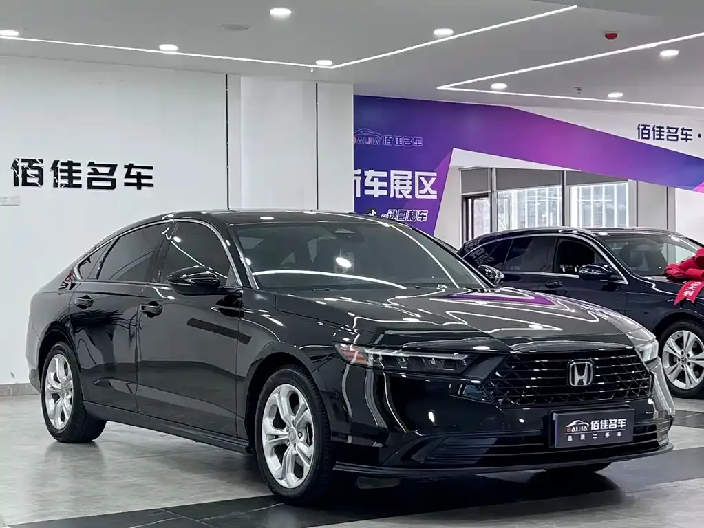 Honda Accord — фото 5