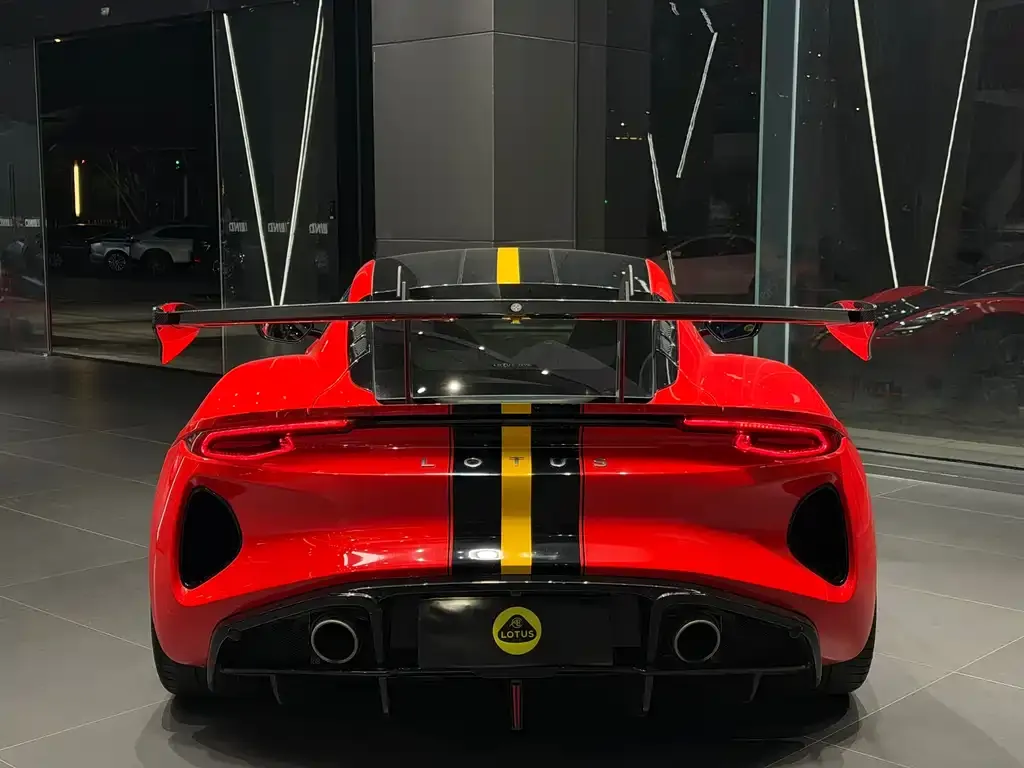 Lotus Emira 2024 из CN, фото 4