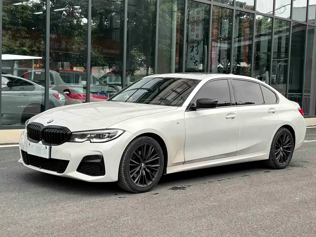 BMW 3 Series — фото 1