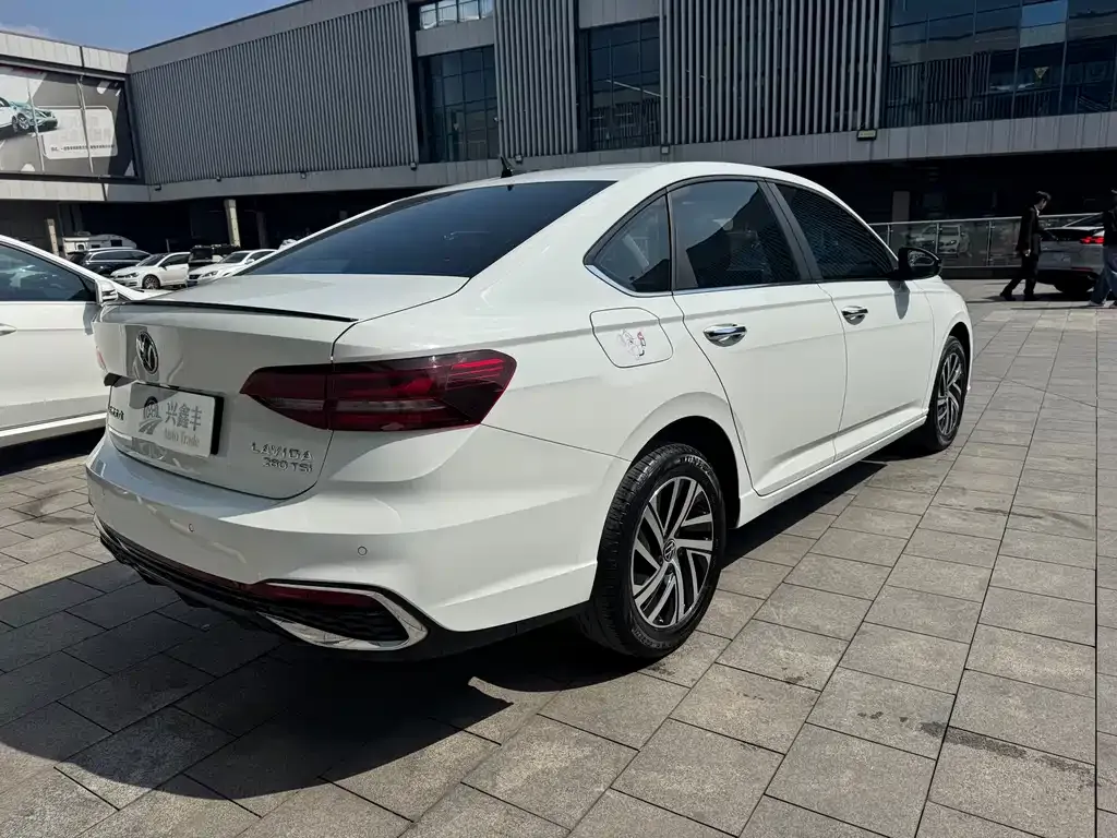 Volkswagen Lavida 2022 из CN, фото 9