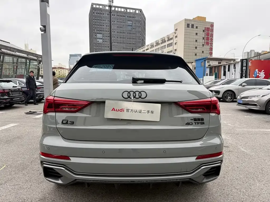 Audi Q3 — фото 2