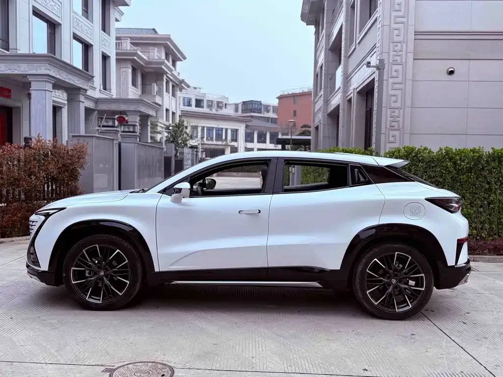 Changan UNI-T 2023 из CN, фото 9