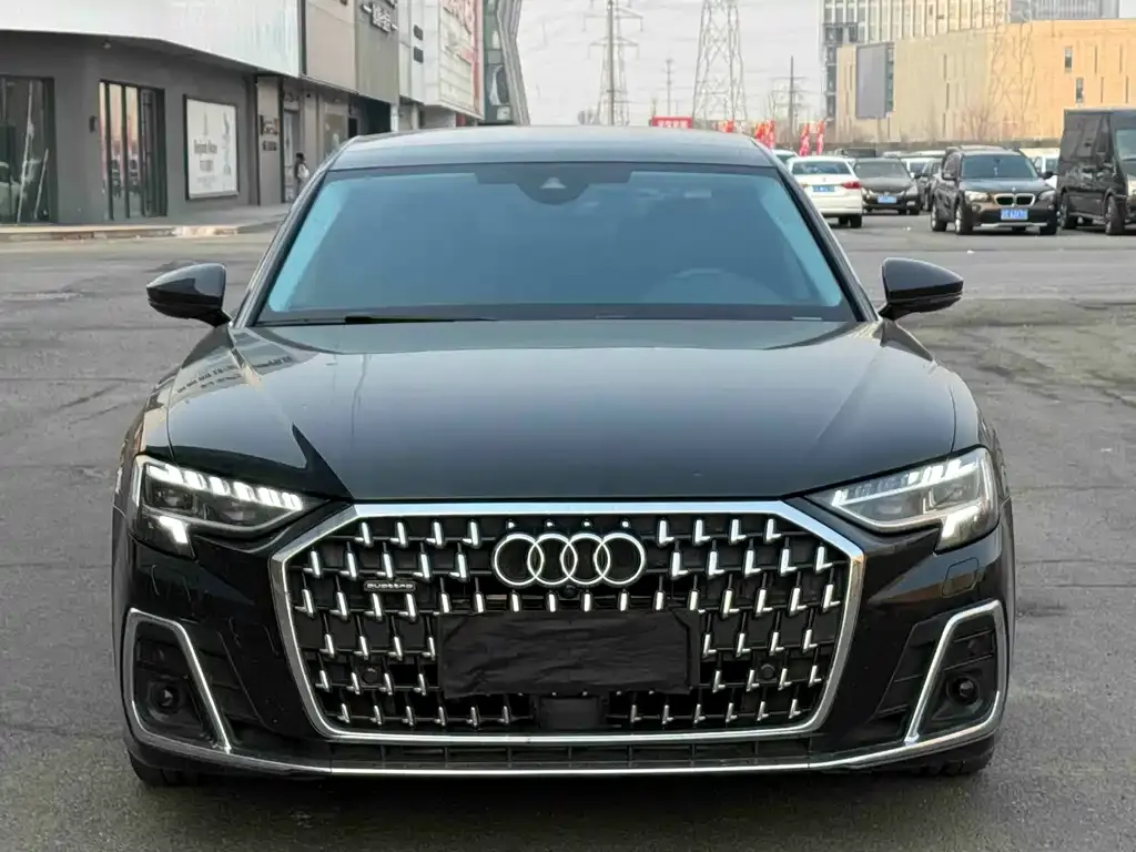 Audi A8 2022 из CN, фото 1